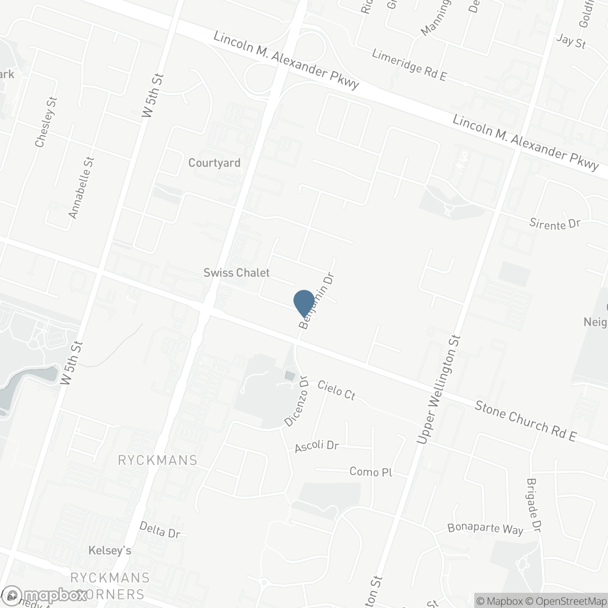 68 BENJAMIN DRIVE, Hamilton, Ontario L9A 5K1